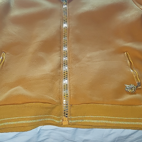 Hoodie - Picture 2 of 4